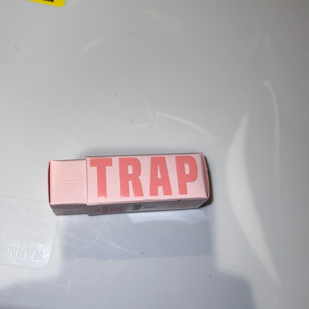 Jeffree stars velvet trap lipstick